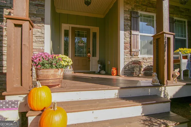 $625,000 | 25 Magnolia Pl Court, Senoia, GA 30276