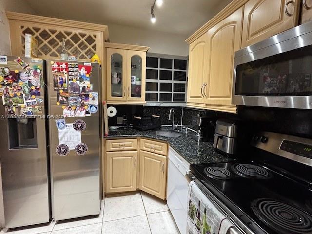 6300 Northwest 2nd Street Miami, FL 33126 - Photo 11 of 21
