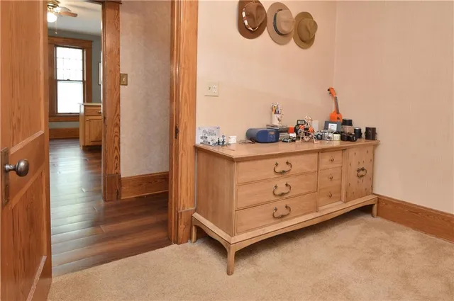 $250,000 | 423 East 4th Street, Cameron, MO 64429