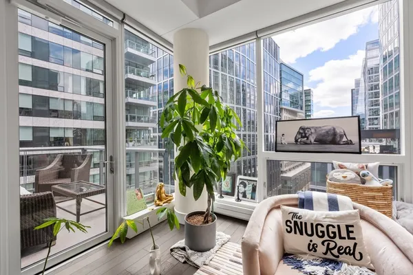 $15,500 | 22 Liberty Drive, Unit 9G, Boston, MA 02210