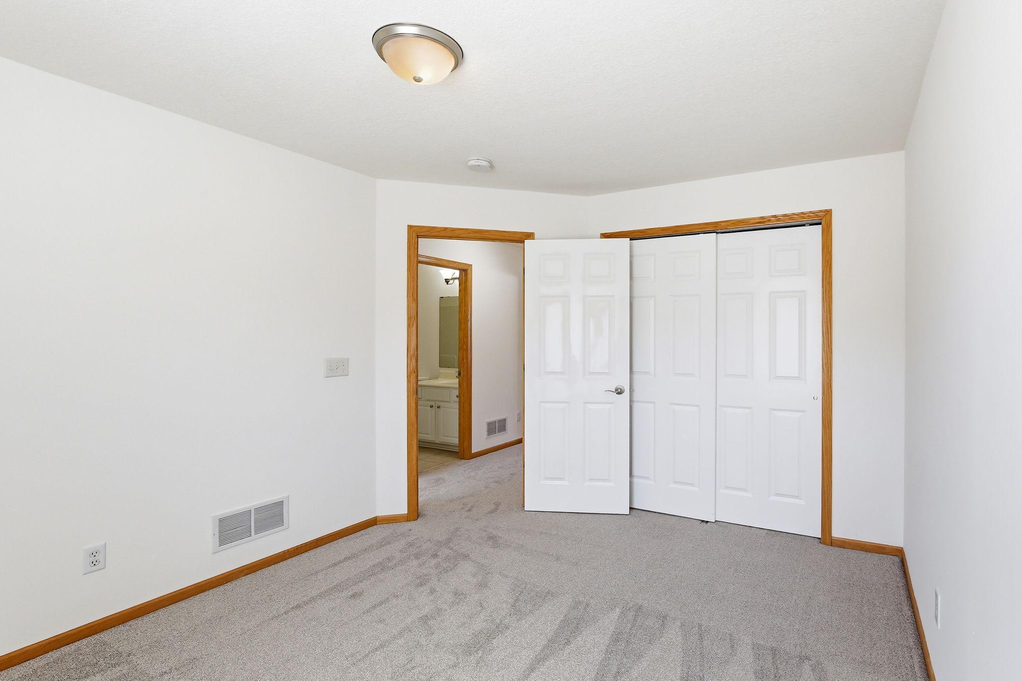 5206 Scott Trail Minneapolis, MN 55422 - Photo 22 of 45