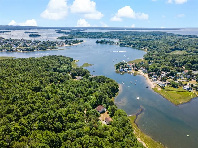 $280,000 | 0 Squaw's Path, East Wareham, MA 02538