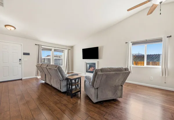 $465,000 | 107 Calloway Lane, Ione, CA 95640