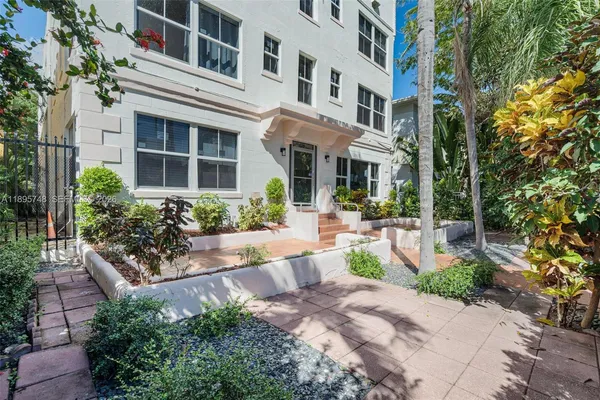 $325,000 | 1320 Drexel Avenue, Unit 200, Miami Beach, FL 33139