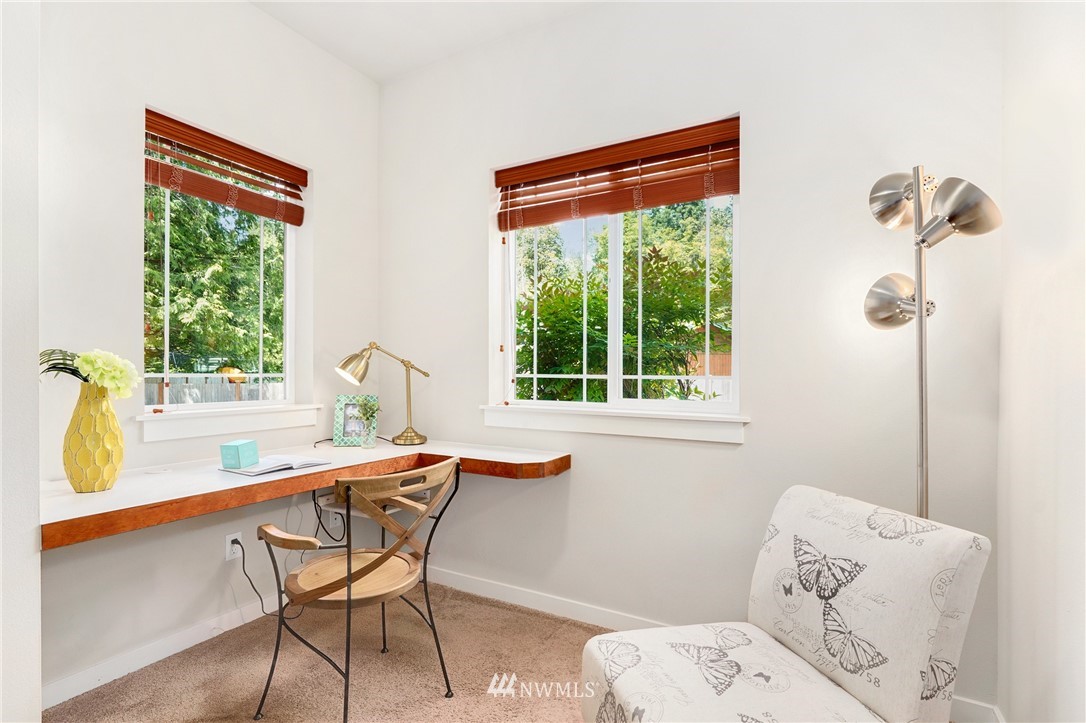 614 182nd Street Southeast Bothell, WA 98012 - Photo 3 of 25 Gallery Image 3