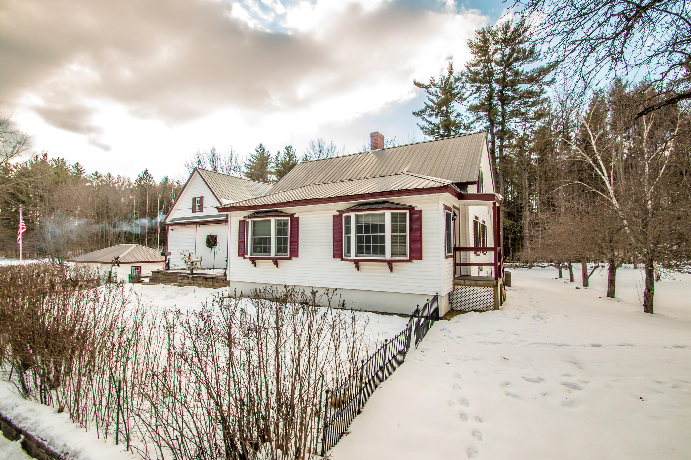 17 Denmark Road Fryeburg, ME 04037 - Photo 3 of 57 _MG_5035