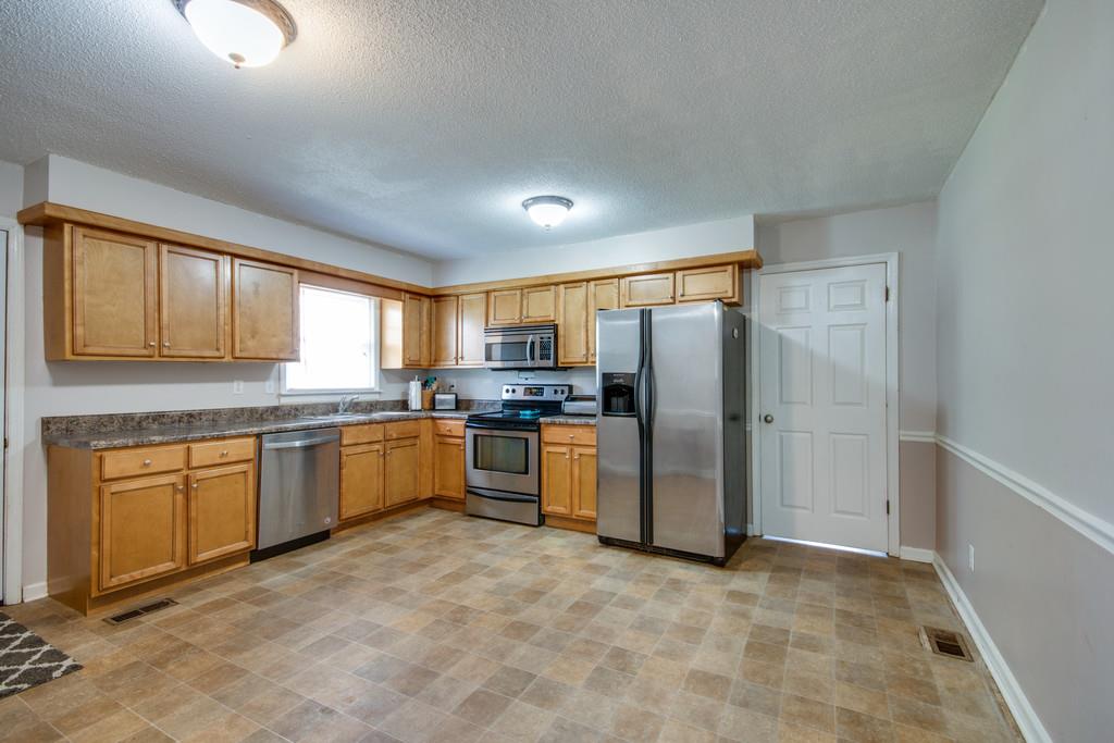 3334 Cooper Road Murfreesboro, TN 37127 - Photo 10 of 29 Gallery Image 10
