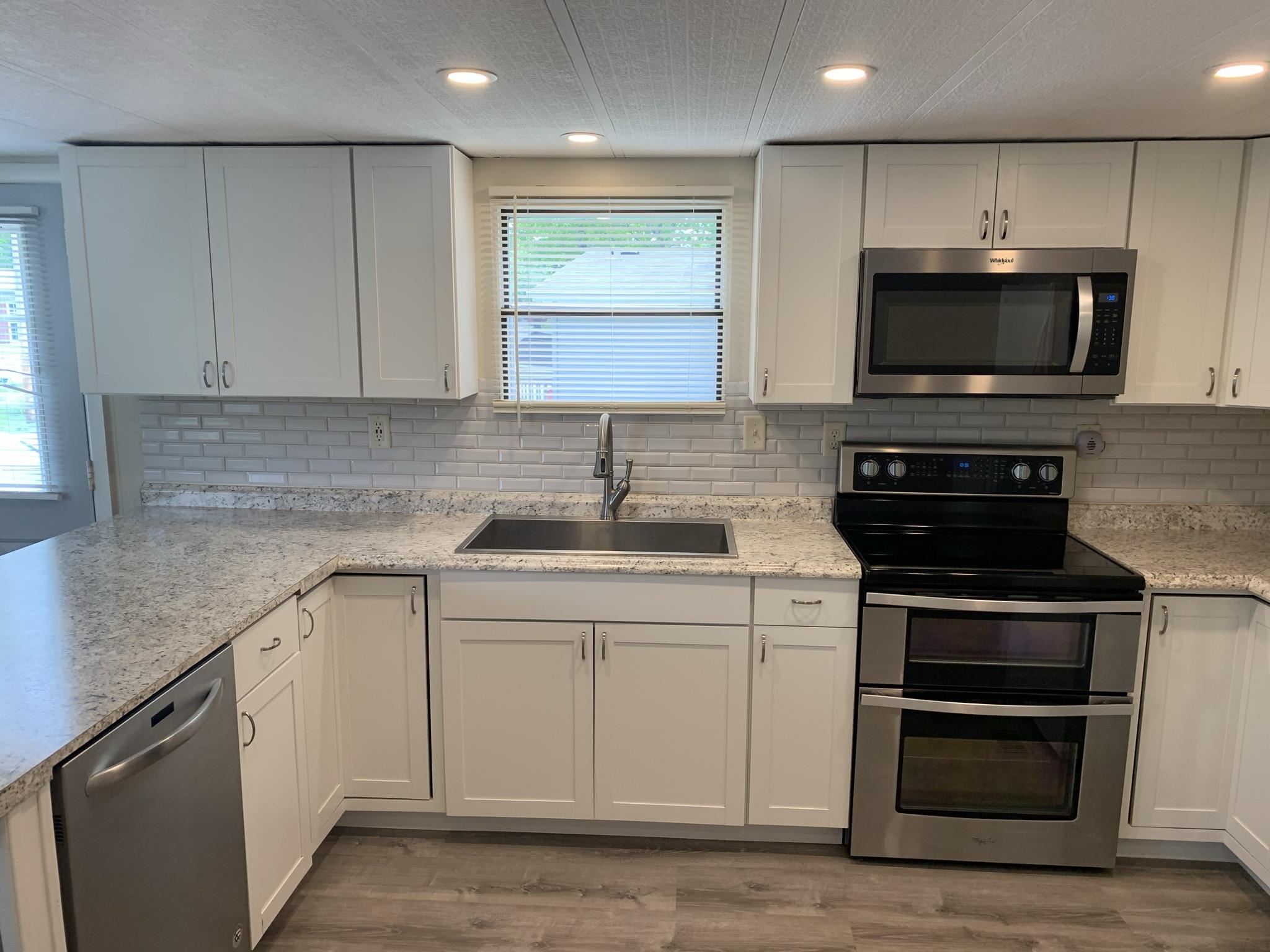 21 Cornwall Street Exeter, NH 03833 - Photo 13 of 40