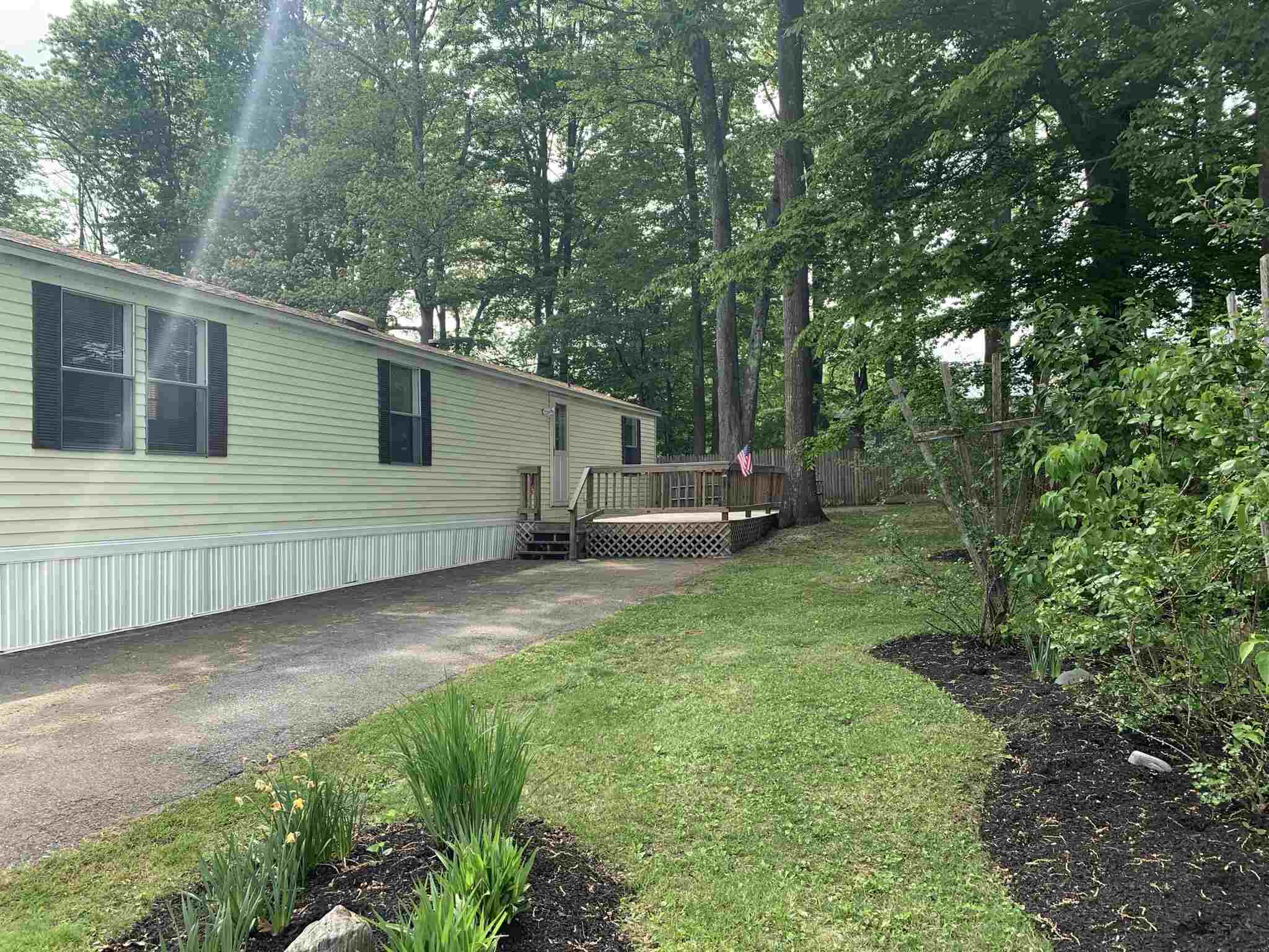 21 Cornwall Street Exeter, NH 03833 - Photo 5 of 40