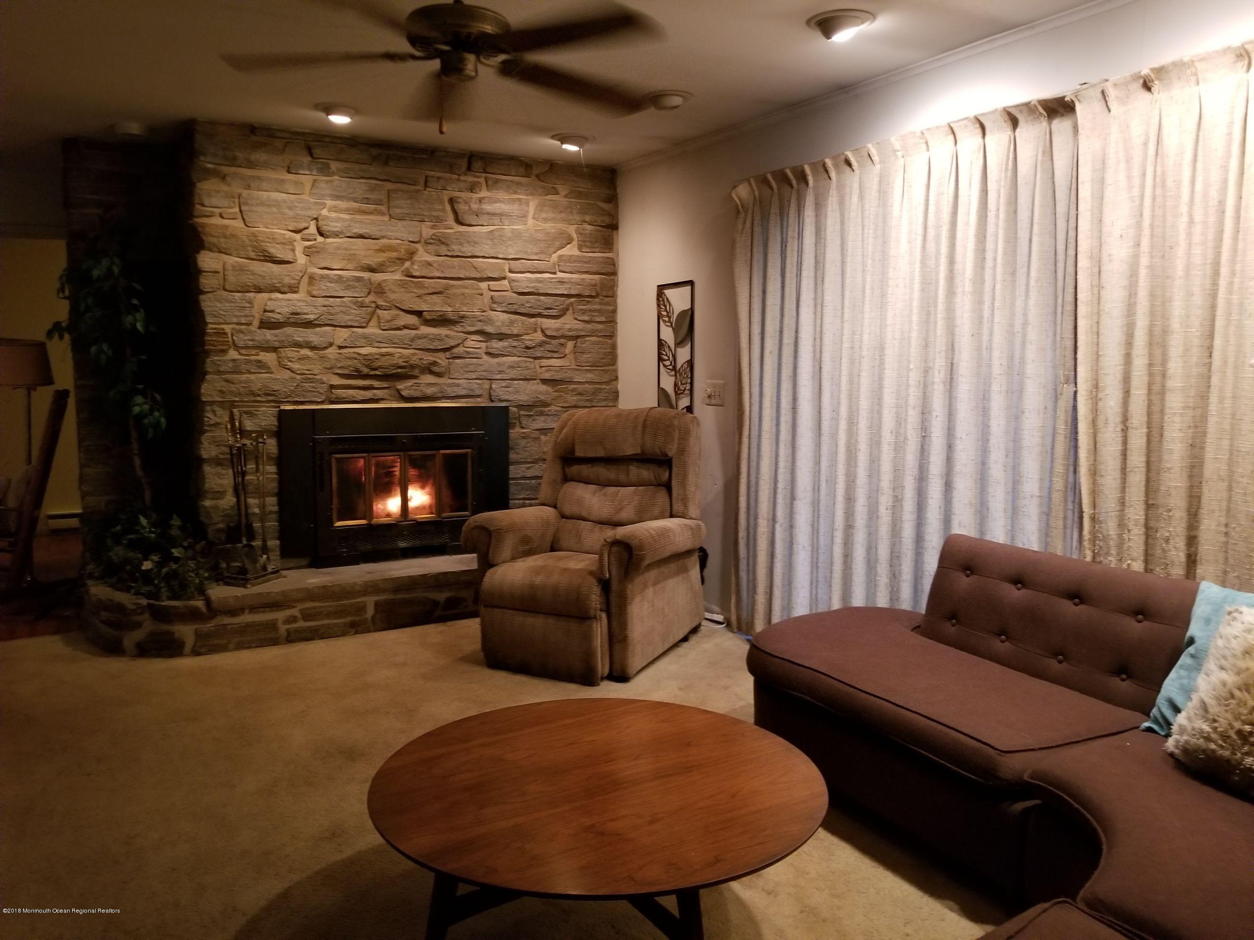58 Cranmer Road Bayville, NJ 08721 - Photo 3 of 27 20180206_101039