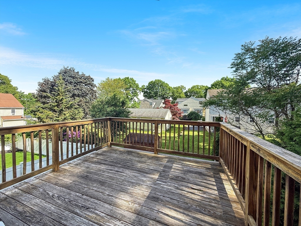 44 Dominion Road Worcester, MA 01605 - Photo 21 of 25