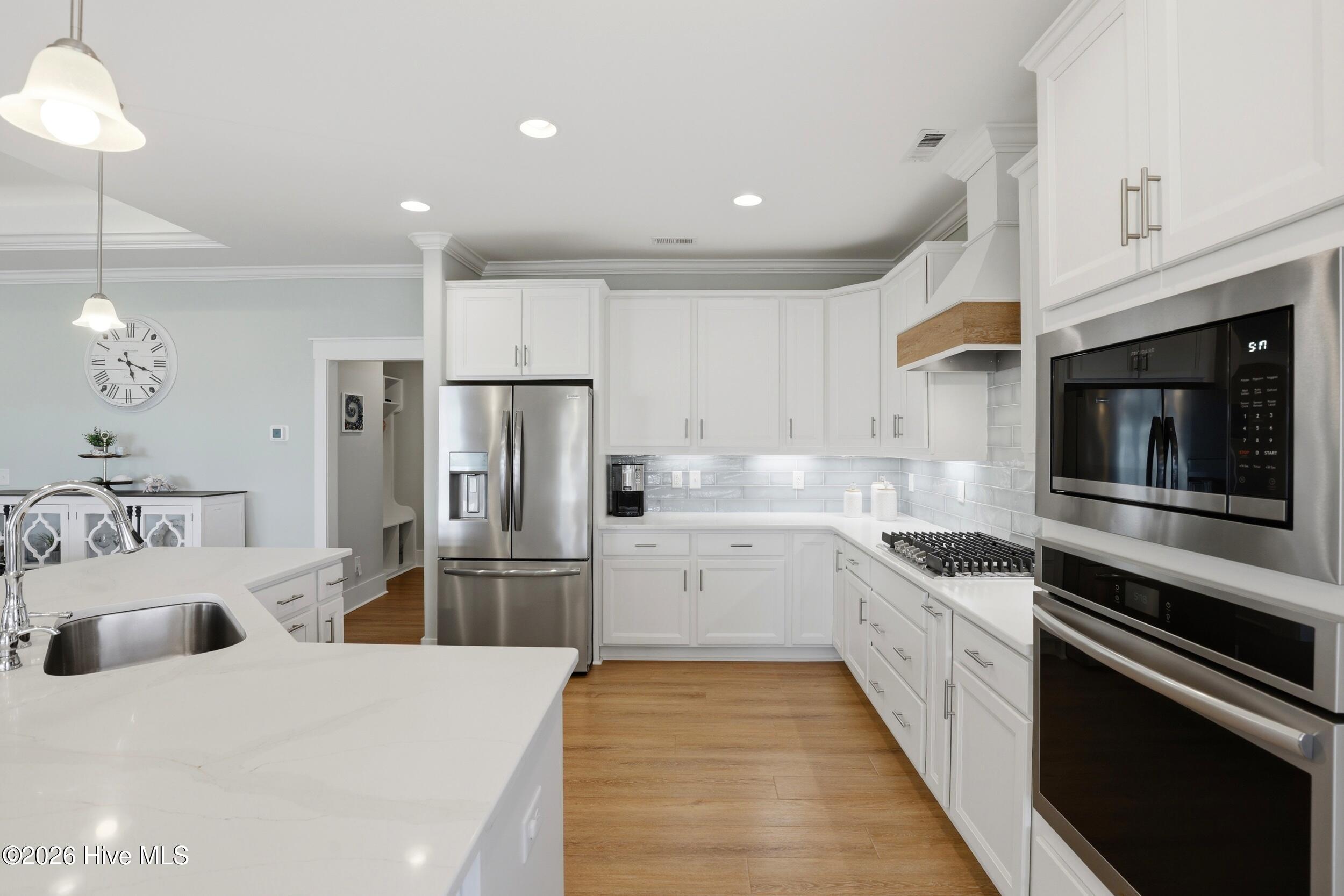 Undisclosed Address Holly Ridge, NC 28445 - Photo 20 of 89 14_566_moss_lake_ln_014