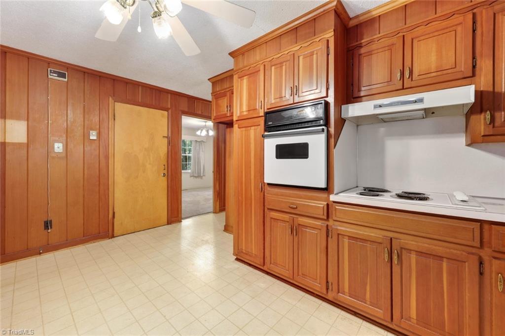 2685 Woosley Road Pfafftown, NC 27040 - Photo 9 of 50 Gallery Image 9