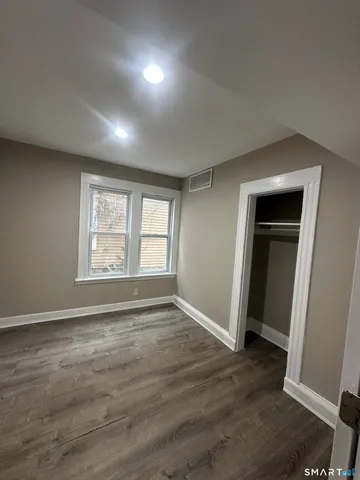 $2,300 | 179 Orland Street, Bridgeport, CT 06605