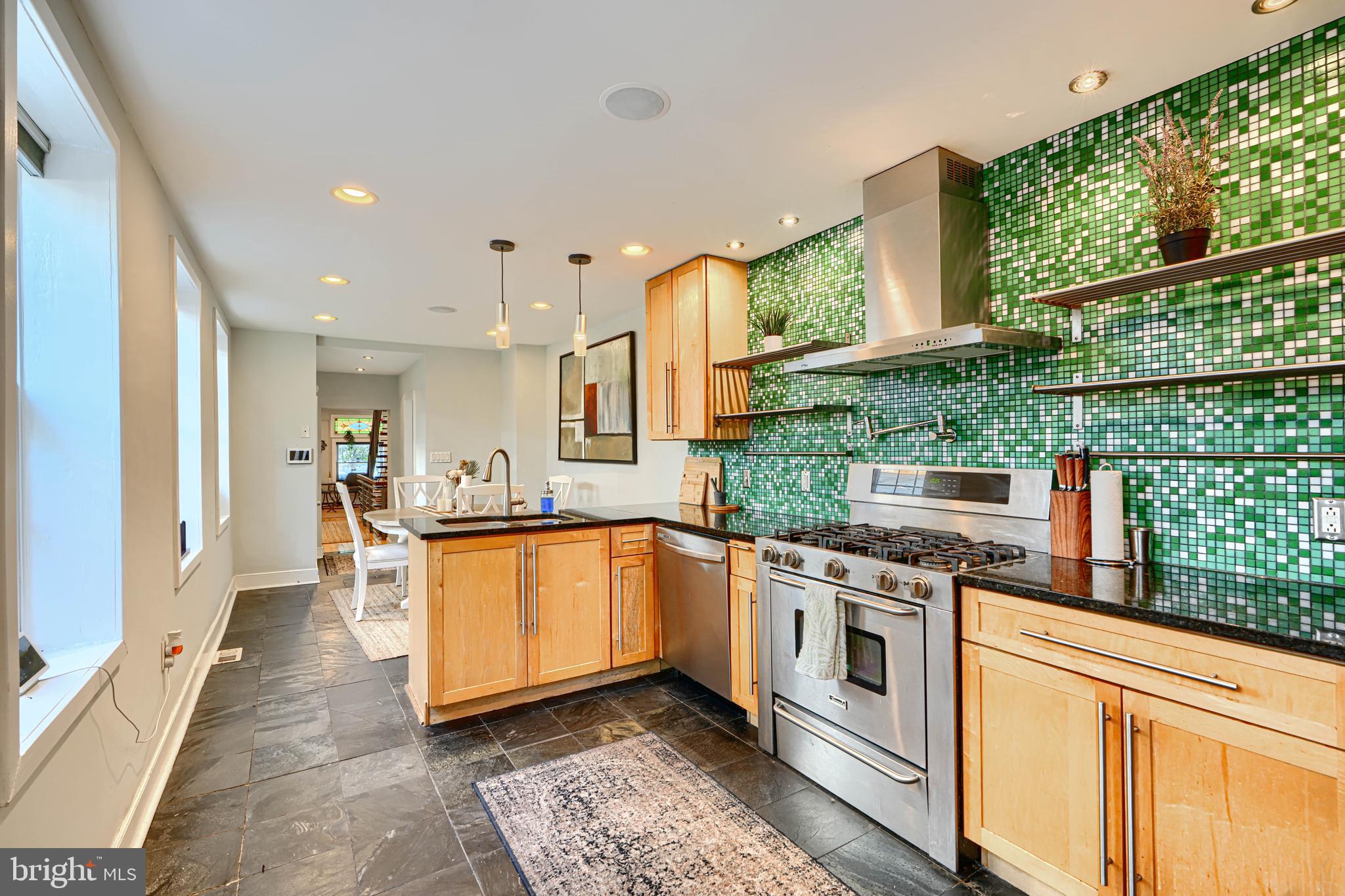 1717 Gough Street Baltimore, MD 21231 - Photo 13 of 39