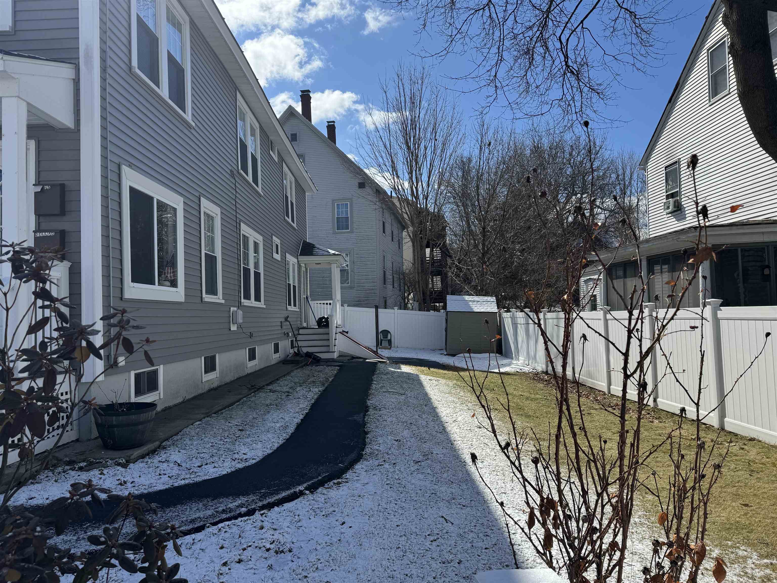 89 Centre Street Concord, NH 03301 - Photo 17 of 17