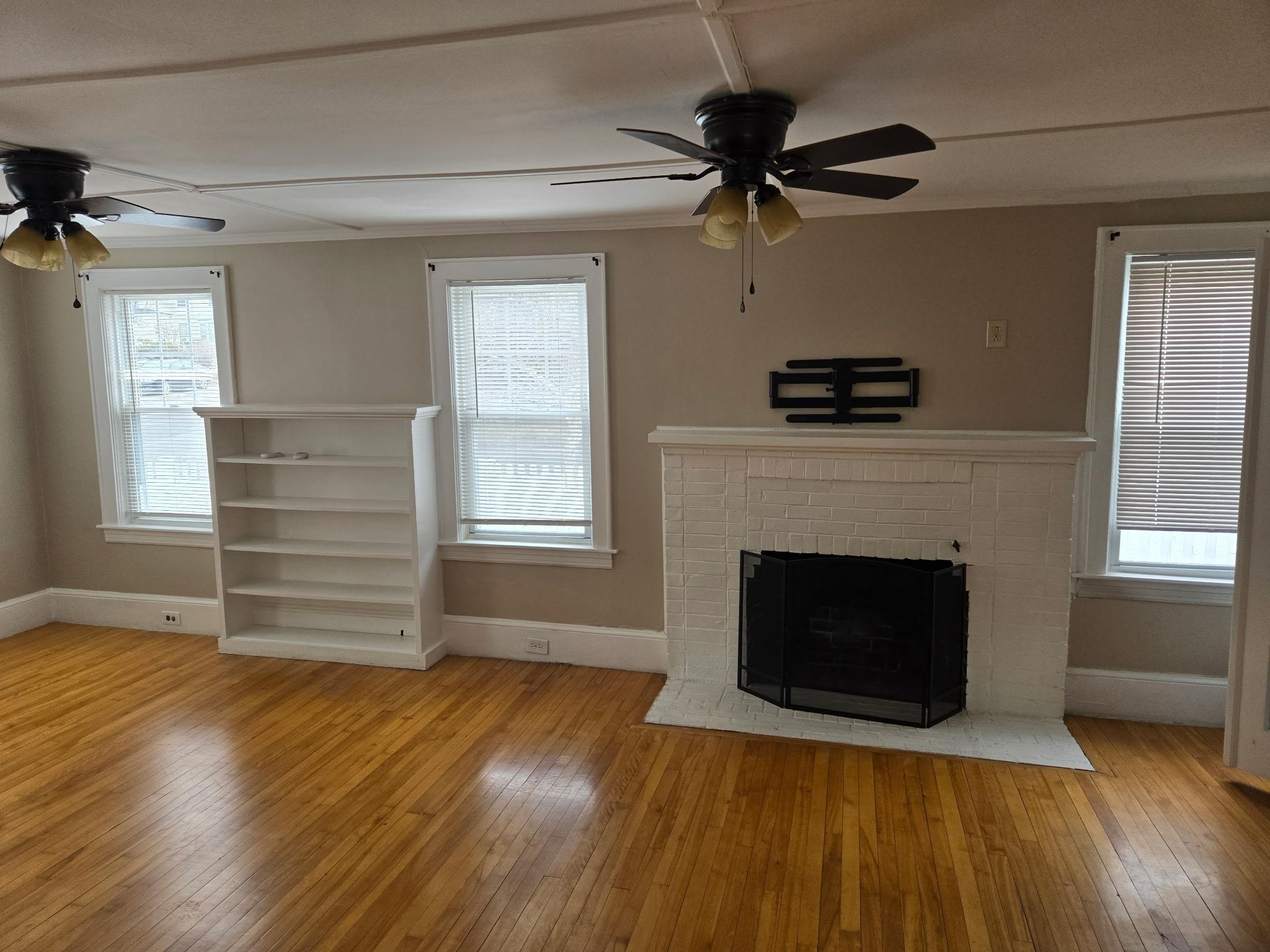 89 Centre Street Concord, NH 03301 - Photo 5 of 17