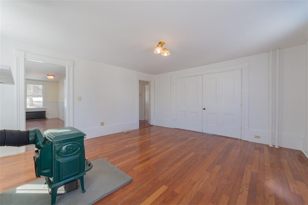 246 Ocean Point Road Boothbay, ME 04544 - Photo 14 of 34 Photo