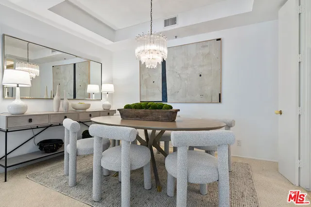 $1,095,000 | 2131 Century Park Lane, Unit 109, Los Angeles, CA 90067