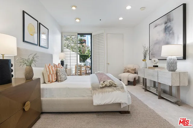$1,095,000 | 2131 Century Park Lane, Unit 109, Los Angeles, CA 90067