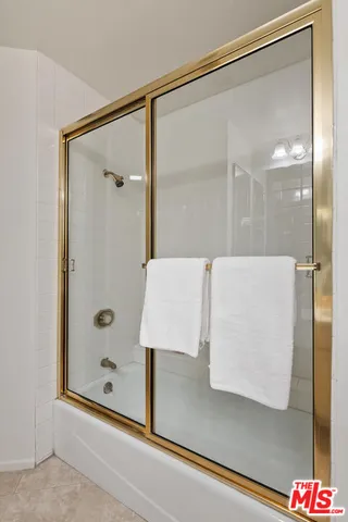 $1,095,000 | 2131 Century Park Lane, Unit 109, Los Angeles, CA 90067