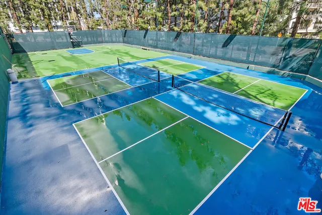 $1,095,000 | 2131 Century Park Lane, Unit 109, Los Angeles, CA 90067