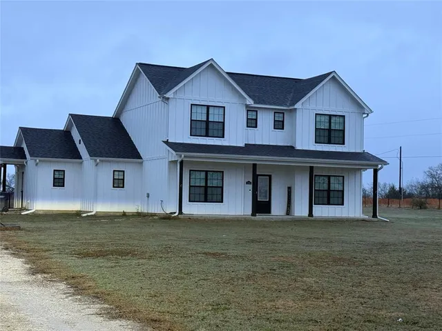 $515,000 | 1384 County Road 1235, Point, TX 75472