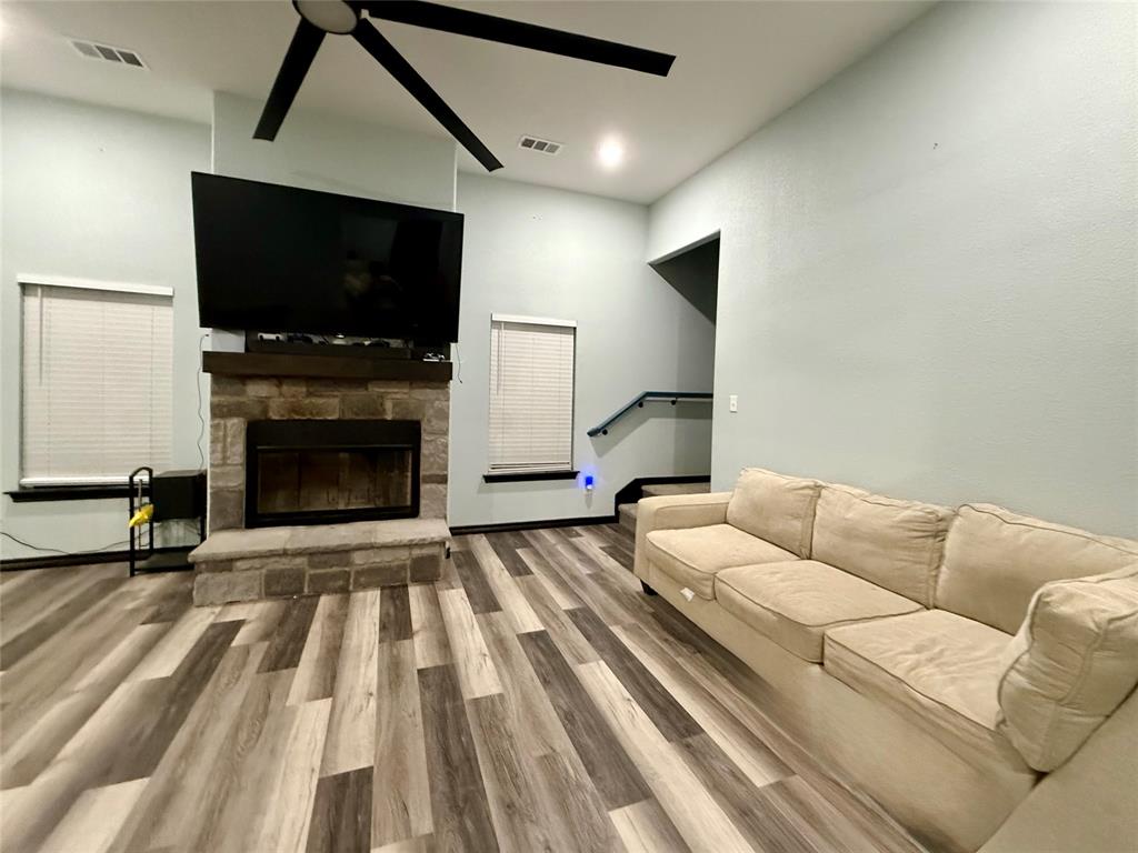 1384 County Road 1235 Point, TX 75472 - Photo 6 of 31