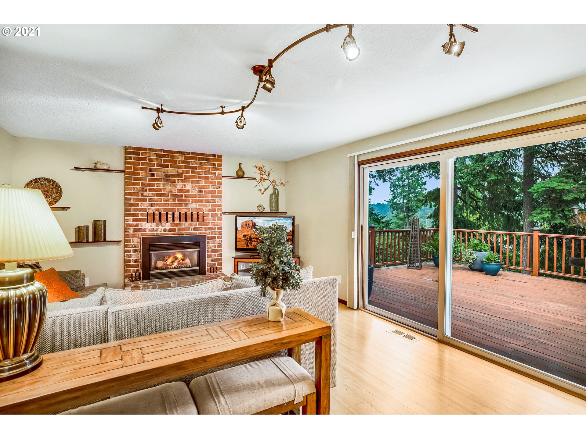 7510 Ridge Drive Gladstone, OR 97027 - Photo 15 of 32 Gallery Image 15