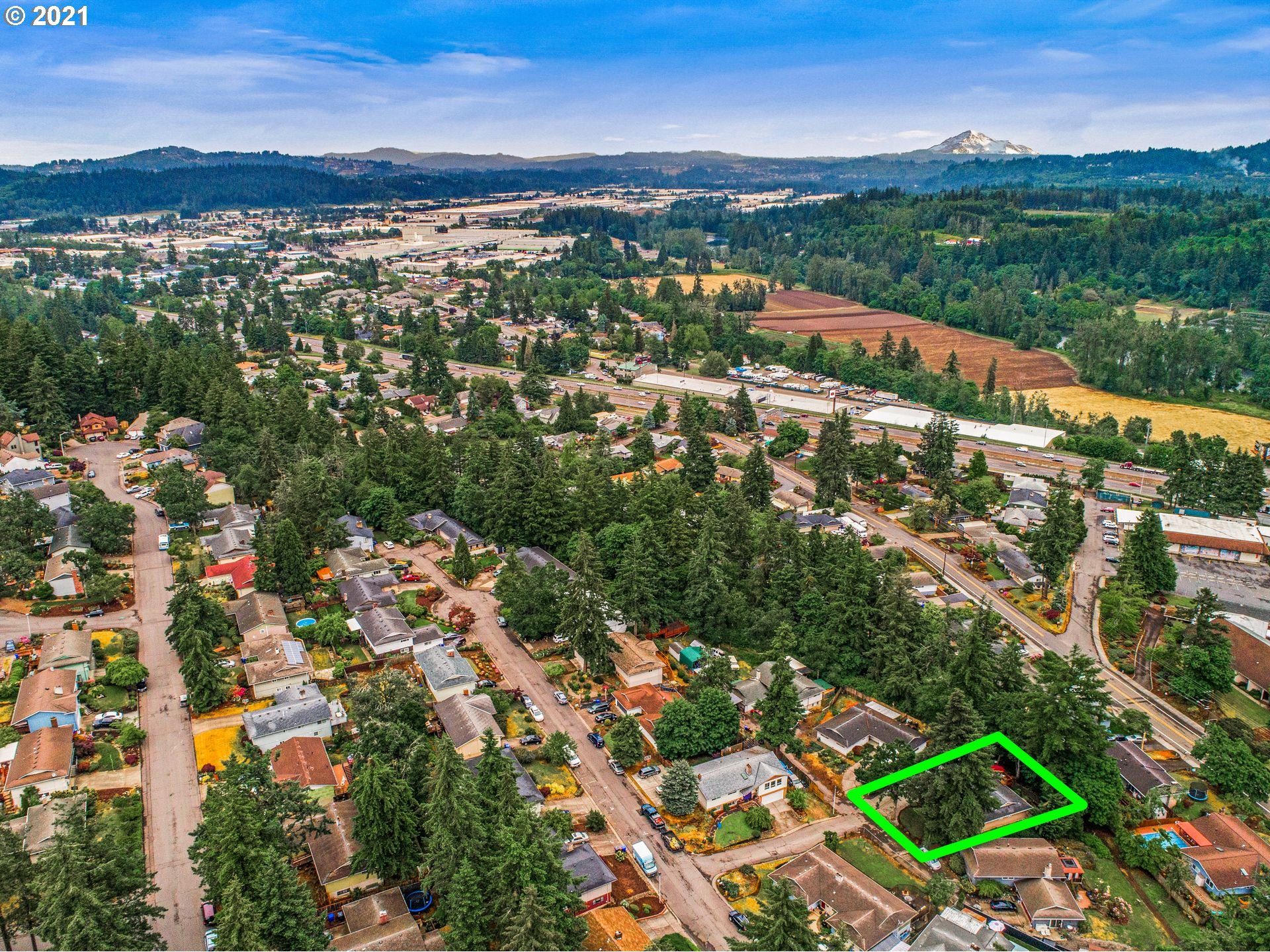 7510 Ridge Drive Gladstone, OR 97027 - Photo 31 of 32 Gallery Image 31