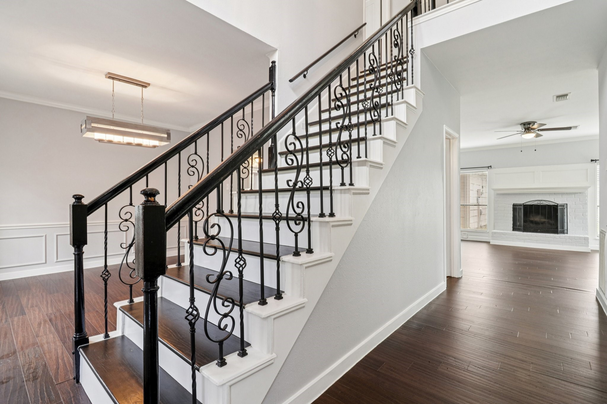 8003 Oceanside Drive Houston, TX 77095 - Photo 3 of 36