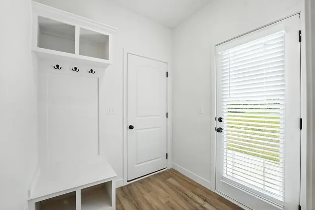 $275,706 | 27305 Acacia Drive, Lee's Summit, MO 64086