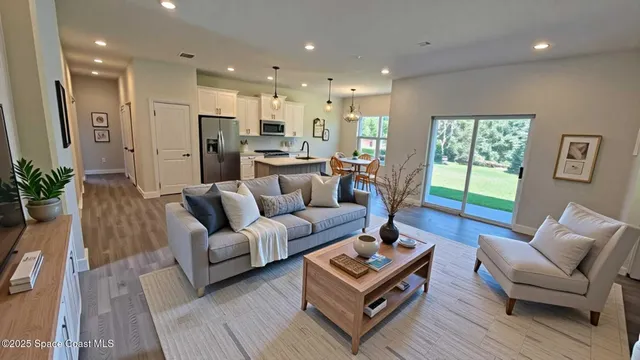 $2,300 | 557 Macon Street, Palm Bay, FL 32908