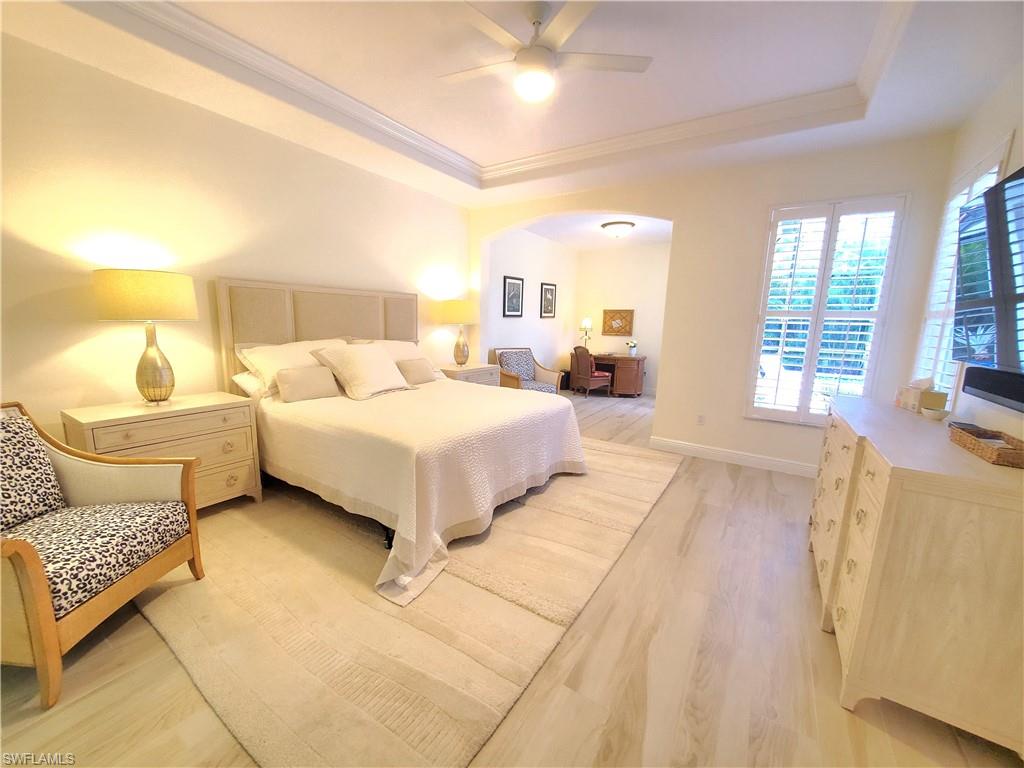 4748 Cerromar Drive Naples, FL 34112 - Photo 18 of 48