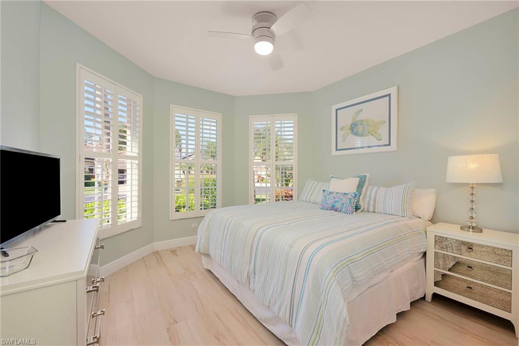 4748 Cerromar Drive Naples, FL 34112 - Photo 20 of 48