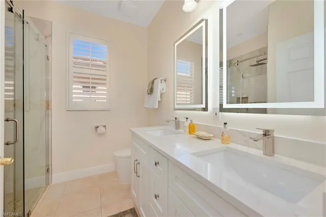 $1,245,000 | 4748 Cerromar Drive, Naples, FL 34112