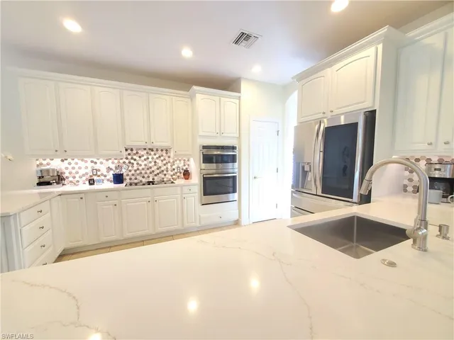 $1,245,000 | 4748 Cerromar Drive, Naples, FL 34112