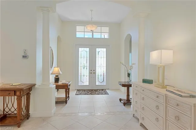 $1,245,000 | 4748 Cerromar Drive, Naples, FL 34112