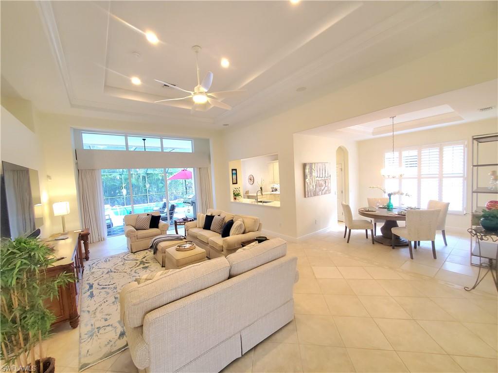 4748 Cerromar Drive Naples, FL 34112 - Photo 7 of 48