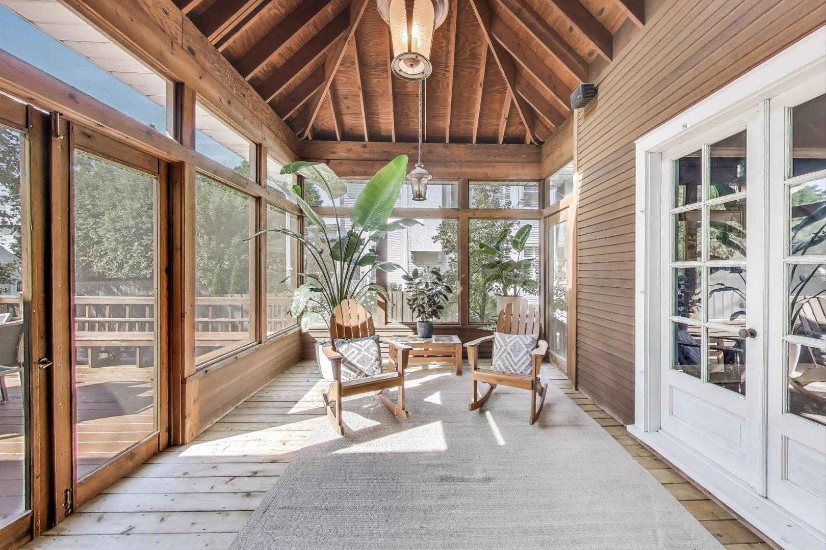 274 Ridge Avenue Winnetka, IL 60093 - Photo 27 of 36 a dining room with wooden floor and furniture