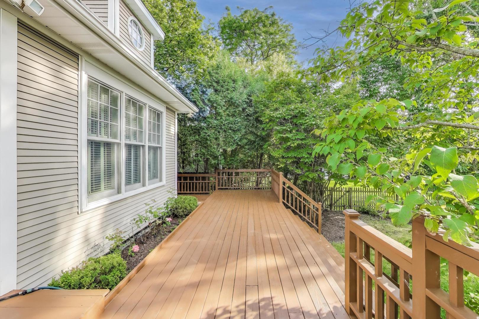 274 Ridge Avenue Winnetka, IL 60093 - Photo 30 of 36 a view of balcony with a couple of flower plants