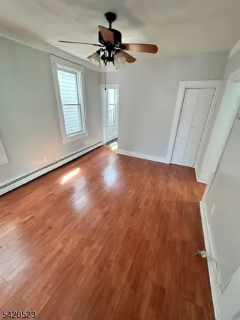 $2,800 | 222 Inslee Place, Unit 2, Elizabeth Port, NJ 07206