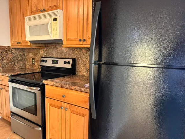 $3,200 | 22378 Pineapple Walk Drive, Boca Raton, FL 33433