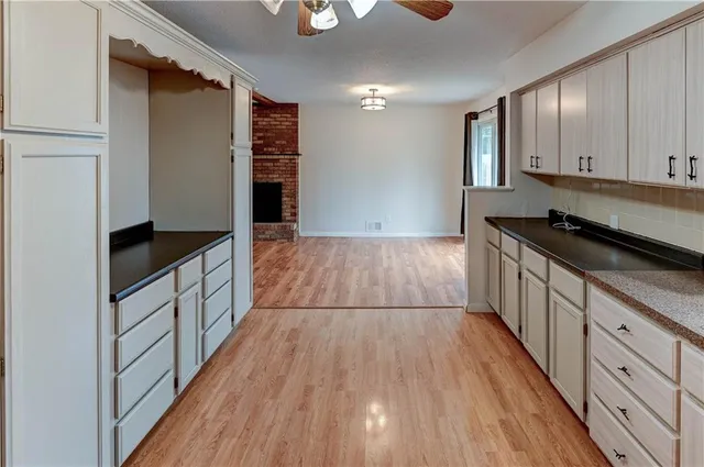 $260,000 | 10905 Bales Avenue, Kansas City, MO 64137