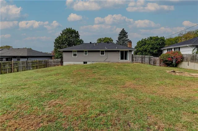 $260,000 | 10905 Bales Avenue, Kansas City, MO 64137