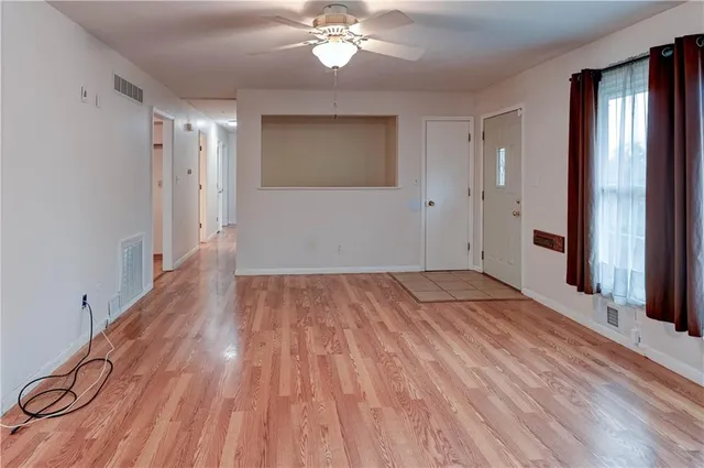 $260,000 | 10905 Bales Avenue, Kansas City, MO 64137