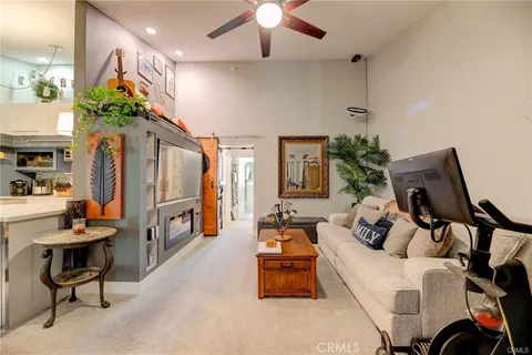 $3,650 | 824 Camino Real, Unit 204, Redondo Beach, CA 90277
