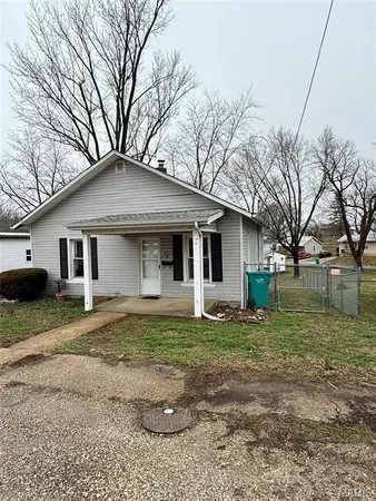 $123,500 | 235 East Oak Street, St. Clair, MO 63077