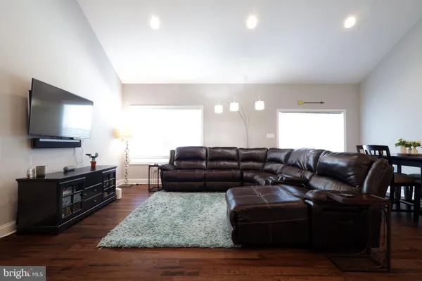 $525,000 | 113 Aeropointe Lane, State College, PA 16803