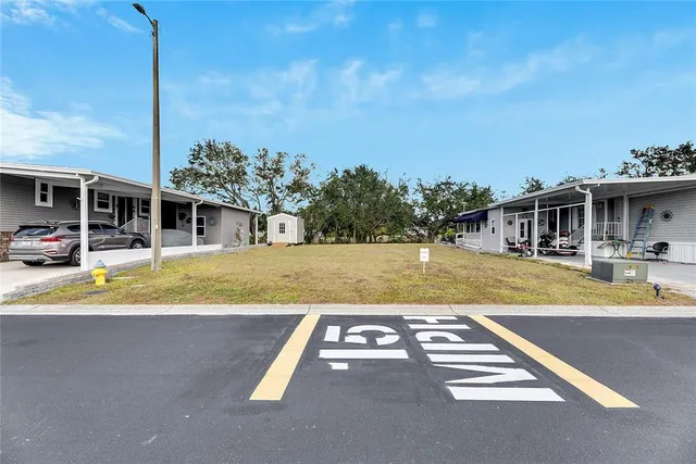 $65,000 | 223 North St George Circle, Apollo Beach, FL 33572